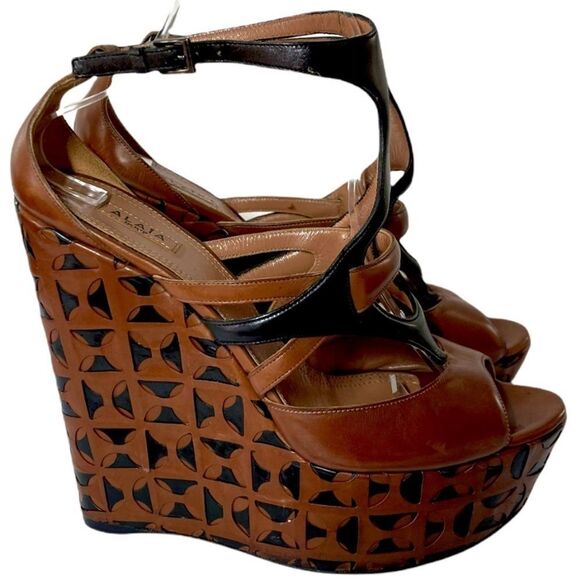 ALAIA Paris Leather Wedge Sandals - Picture 2 of 16